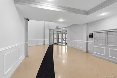 81-15 Queens Boulevard 7C, Elmhurst, NY 11373 - Photo 12