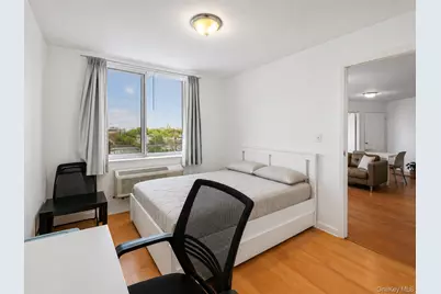 81-15 Queens Boulevard 7C, Elmhurst, NY 11373 - Photo 6