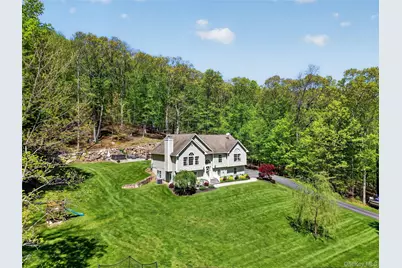 22 Hazel Hill Road, Mahopac, NY 10541 - Photo 4