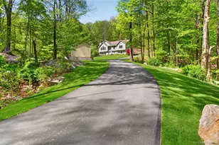 22 Hazel Hill Rd, Mahopac, NY 10541 - Photo 2