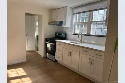 190-24 102nd Avenue #First floor, Hollis, NY 11423 - Photo 8