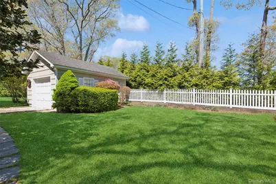425 Briarwood Lane, Cutchogue, NY 11935 - Photo 32