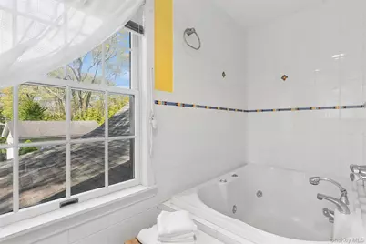 425 Briarwood Lane, Cutchogue, NY 11935 - Photo 22