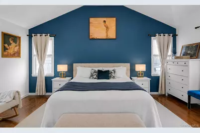 27 Radcliffe Road, Island Park, NY 11558 - Photo 12