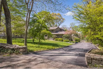 212 Hunt Lane, North Salem, NY 10560 - Photo 2