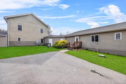 1-18 Willow Way #5, Rhinebeck, NY 12572 - Photo 2