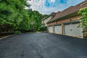 9 Fox Meadow Ln, Saint James, NY 11780 - Photo 32