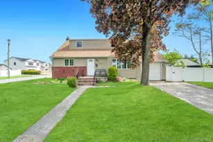 1050 Stewart Ave, Bethpage, NY 11714 - Photo 2