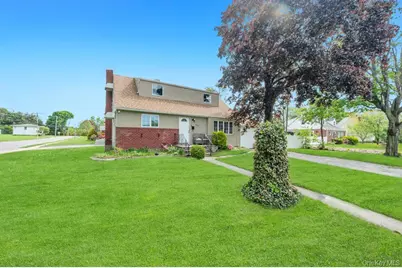 1050 Stewart Avenue, Bethpage, NY 11714 - Photo 4