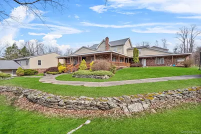 1-18 Willow Way #7, Rhinebeck, NY 12572 - Photo 1