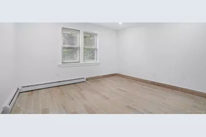 1616 Hammersley Avenue, Bronx, NY 10469 - Photo 16