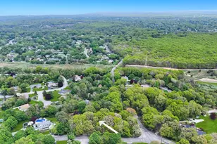 179 Gnarled Hollow Rd, East Setauket, NY 11733 - Photo 4