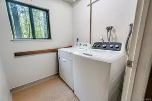 179 Gnarled Hollow Rd, East Setauket, NY 11733 - Photo 26