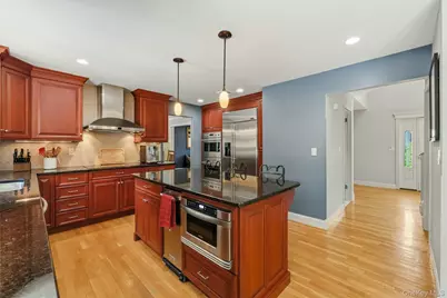 3160 Arbour Lane, Yorktown Heights, NY 10598 - Photo 14