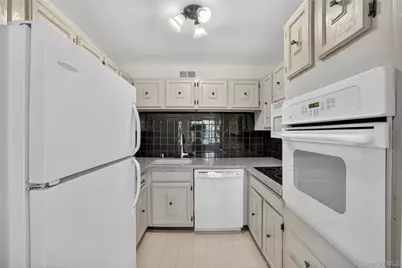 80 C Independence Court, Yorktown Heights, NY 10598 - Photo 10