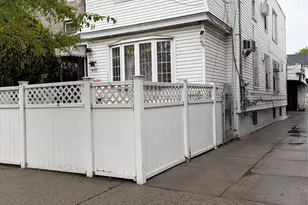 92-25 176th St, Jamaica, NY 11433 - Photo 1