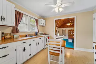 23 Ardmore St, New Windsor, NY 12553 - Photo 12