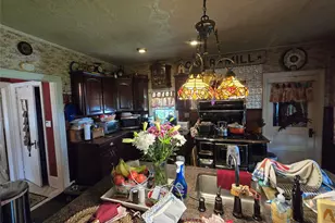 25 Delaware St, Port Jervis, NY 12771 - Photo 12
