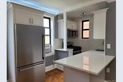 1 Broad Parkway #5 H, White Plains, NY 10601 - Photo 6