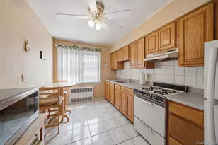 61-10 76th St, Middle Village, NY 11379 - Photo 20