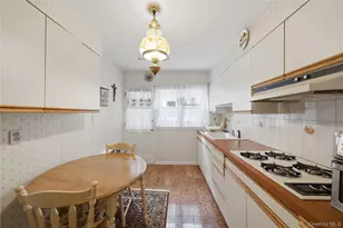61-10 76th St, Middle Village, NY 11379 - Photo 8
