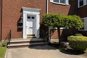 260-51 73rd Ave, Glen Oaks, NY 11004 - Photo 2