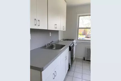 260-51 73rd Avenue, Glen Oaks, NY 11004 - Photo 4