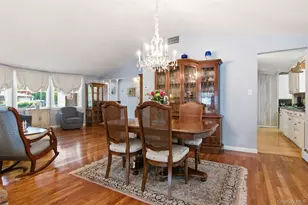 33 Fraternity Ln, Stony Brook, NY 11790 - Photo 12