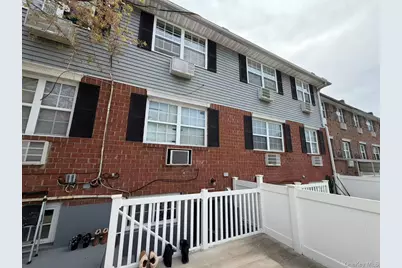 8296 Country Pointe Circle, Queens Village, NY 11427 - Photo 4