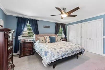 17 Erita Lane, Smithtown, NY 11787 - Photo 22