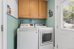 17 Erita Ln, Smithtown, NY 11787 - Photo 16