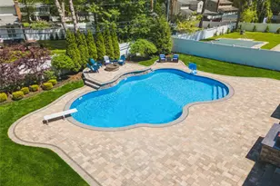 17 Erita Ln, Smithtown, NY 11787 - Photo 42
