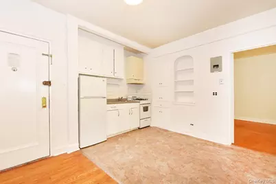 84-49 168th Street #1F, Jamaica, NY 11432 - Photo 10