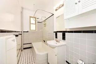 84-49 168th St, Jamaica, NY 11432 - Photo 14