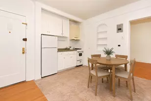 84-49 168th St, Jamaica, NY 11432 - Photo 6