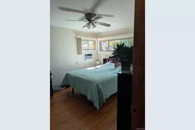 5 Columbia Road, Hicksville, NY 11801 - Photo 12