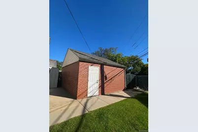 5143 Bell Boulevard, Bayside, NY 11364 - Photo 16