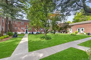 33 Fieldstone Dr, Hartsdale, NY 10530 - Photo 4
