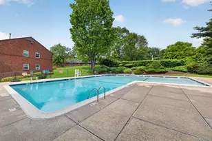 33 Fieldstone Dr, Hartsdale, NY 10530 - Photo 30
