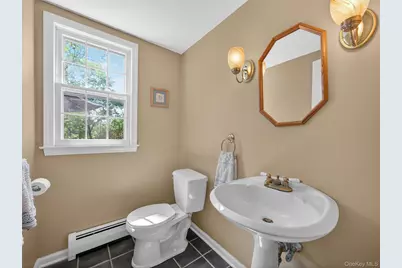 9 Woodthrush Drive, West Nyack, NY 10994 - Photo 12