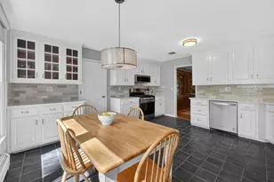 9 Woodthrush Dr, West Nyack, NY 10994 - Photo 8