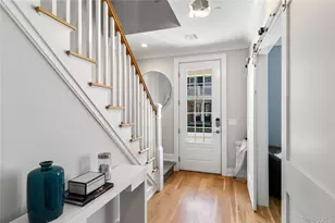 1101 Grist Mill Cir, Roslyn, NY 11576 - Photo 2