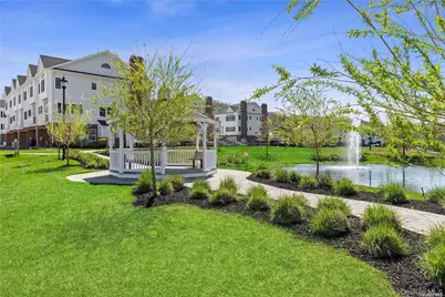 1101 Grist Mill Circle #1101, Roslyn, NY 11576 - Photo 26