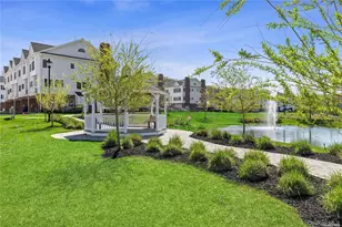 1101 Grist Mill Cir, Roslyn, NY 11576 - Photo 26