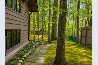 80 Clinton Road, Tuxedo Park, NY 10987 - Photo 2
