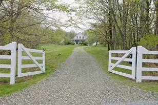 292 Mountain View Rd, Rhinebeck, NY 12572 - Photo 2