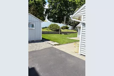 16 Greenway Circle, Syosset, NY 11791 - Photo 16
