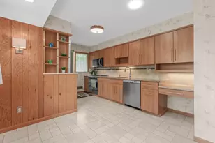12 Joyce Ln, Commack, NY 11725 - Photo 8