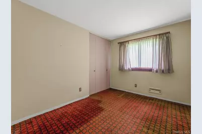 12 Joyce Lane, Commack, NY 11725 - Photo 14