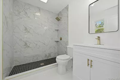 28 Gabon Lane, Coram, NY 11727 - Photo 28